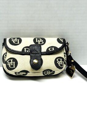 Dooney & Bourke mini clutch / wristlet